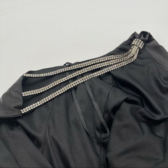 Cinderella Design Studded One Shoulder Black Long Gown MEDIUM - Picture 13 of 16